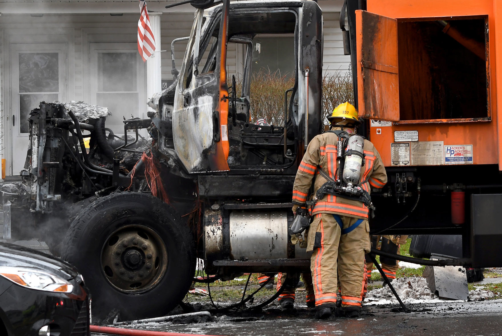Garbage Truck Fire 6.JPG